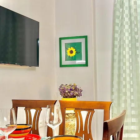 Garden Apartment *